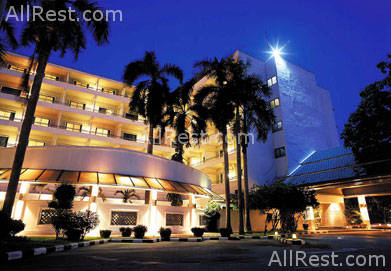Royal Princess Larn Luang Hotel 